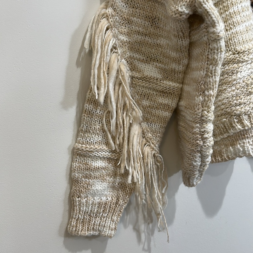 Jessica Simpson Amina Western Fringe Cardigan Size Small Color Oatmeal - Picture 3 of 6